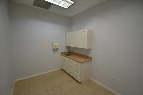 1523 Us 1 Highway Vero Beach FL 32960