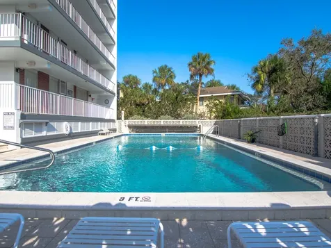 935 E Causeway Boulevard Vero Beach FL 32963