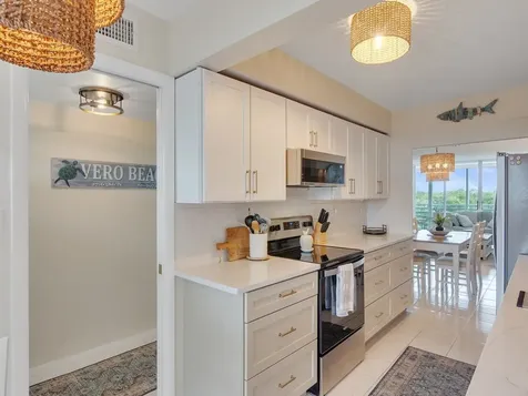 935 E Causeway Boulevard Vero Beach FL 32963