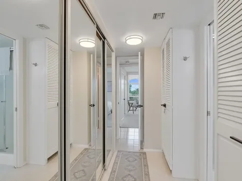 935 E Causeway Boulevard Vero Beach FL 32963