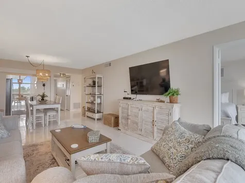 935 E Causeway Boulevard Vero Beach FL 32963