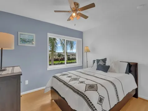 1860 Robalo Drive Vero Beach FL 32960