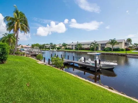 1860 Robalo Drive Vero Beach FL 32960