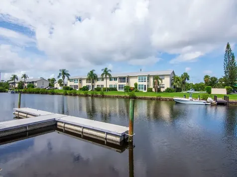 1860 Robalo Drive Vero Beach FL 32960
