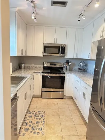 900 Jasmine Lane Vero Beach FL 32963