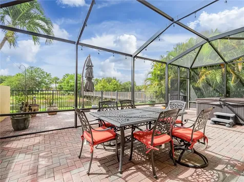 4570 Bridgepointe Way Vero Beach FL 32967