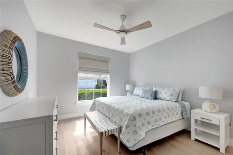 1142 Governors Way Vero Beach FL 32963