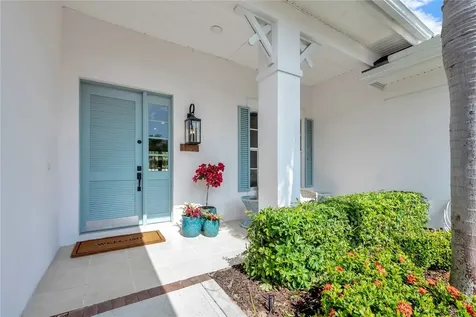 1142 Governors Way Vero Beach FL 32963