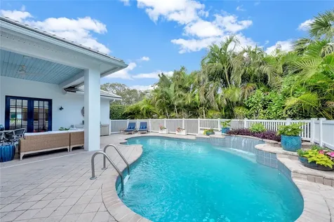1142 Governors Way Vero Beach FL 32963