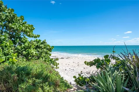 2136 S Porpoise Point Lane Vero Beach FL 32963