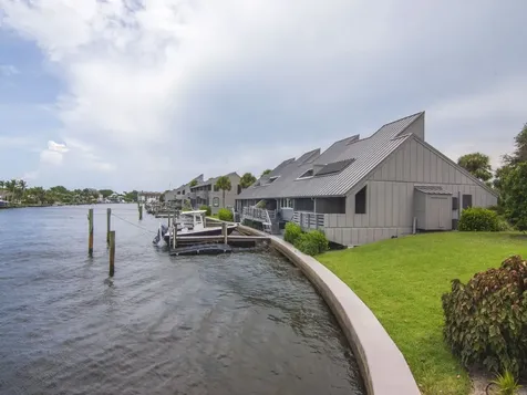 505 Spyglass Lane Vero Beach FL 32963