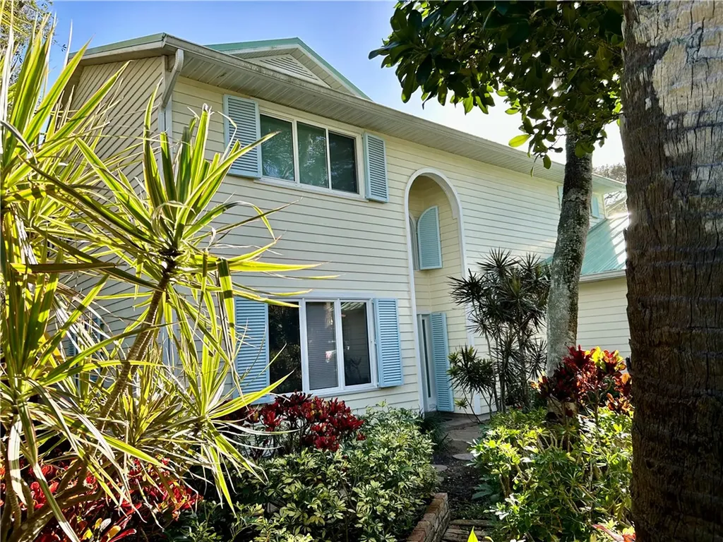 1905 W Barefoot Place Vero Beach FL 32963