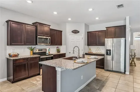 2545 Crowned Eagle Circle SW Vero Beach FL 32962