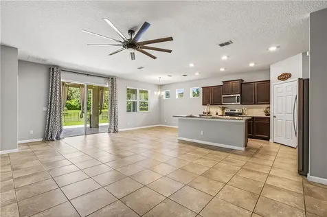 2545 Crowned Eagle Circle SW Vero Beach FL 32962