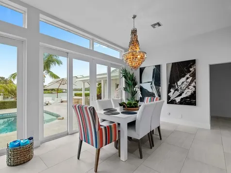 4601 Sunset Drive Vero Beach FL 32963