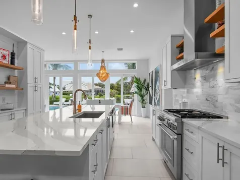 4601 Sunset Drive Vero Beach FL 32963