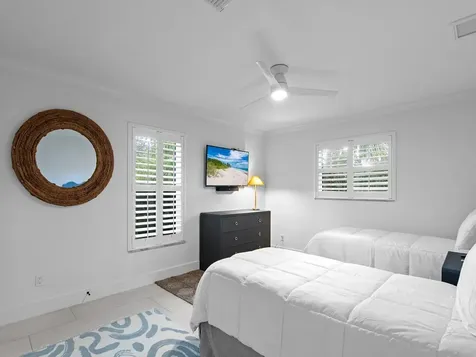 4601 Sunset Drive Vero Beach FL 32963