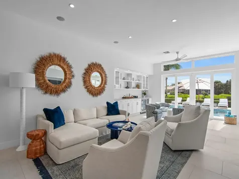 4601 Sunset Drive Vero Beach FL 32963