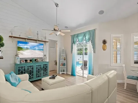 340 21st Court SW Vero Beach FL 32962