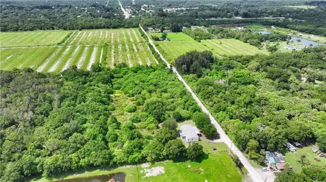 13380 101st Street Fellsmere FL 32948