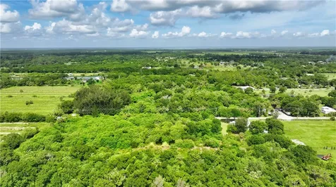 13380 101st Street Fellsmere FL 32948