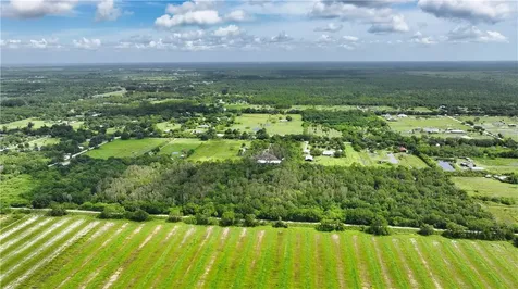 13380 101st Street Fellsmere FL 32948
