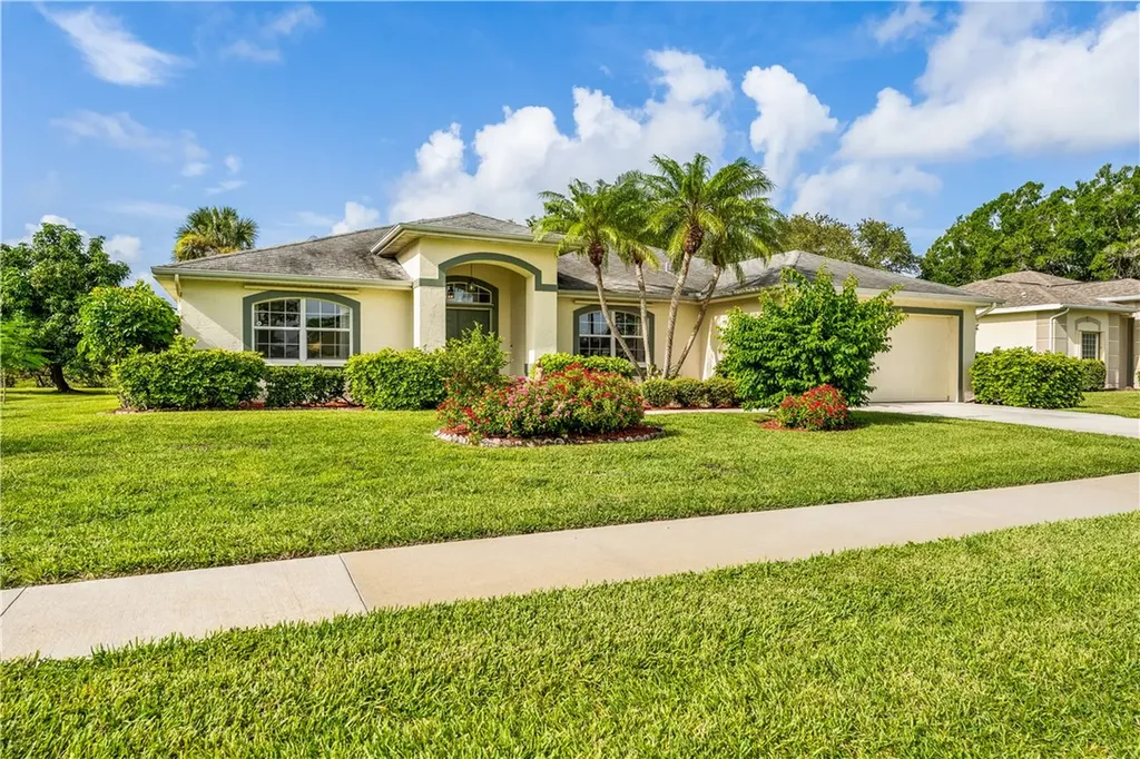 289 53rd Circle Vero Beach FL 32968