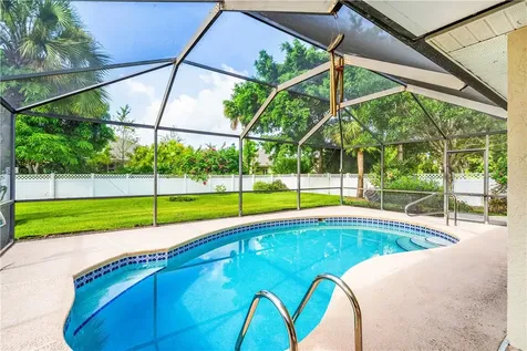 289 53rd Circle Vero Beach FL 32968