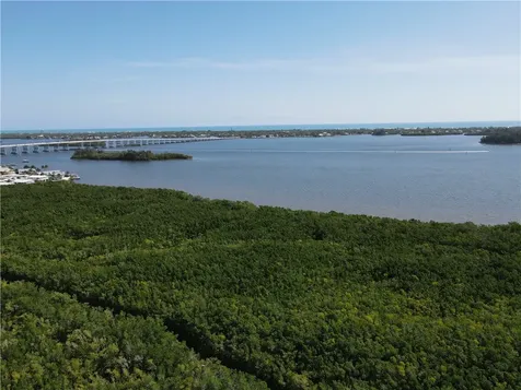351 Monaco Place Vero Beach FL 32960