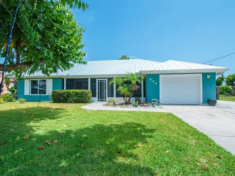 624 24th Street SW Vero Beach FL 32962