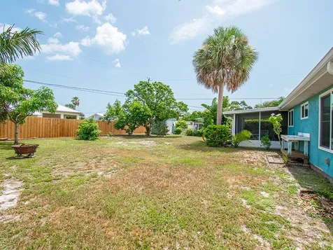 624 24th Street SW Vero Beach FL 32962