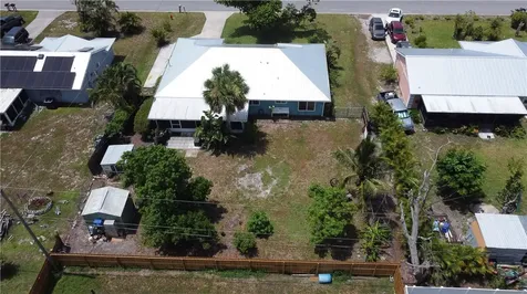 624 24th Street SW Vero Beach FL 32962