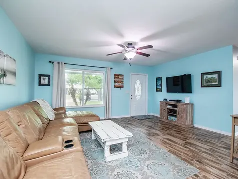 624 24th Street SW Vero Beach FL 32962