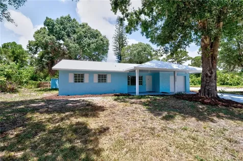 705 10th Avenue SW Vero Beach FL 32962