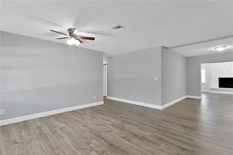 705 10th Avenue SW Vero Beach FL 32962