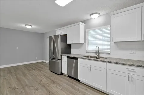 705 10th Avenue SW Vero Beach FL 32962