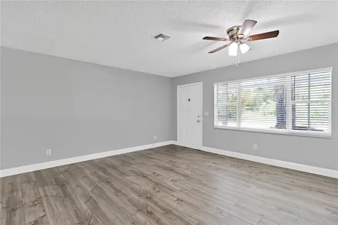 705 10th Avenue SW Vero Beach FL 32962