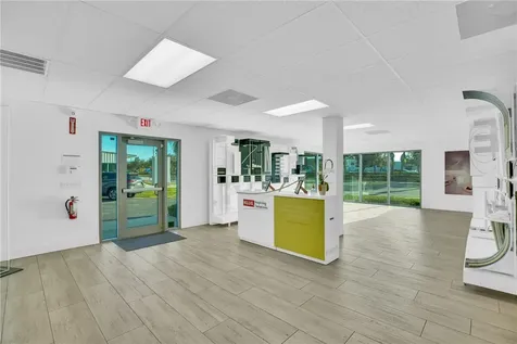 673 Us-1 Highway Vero Beach FL 32962