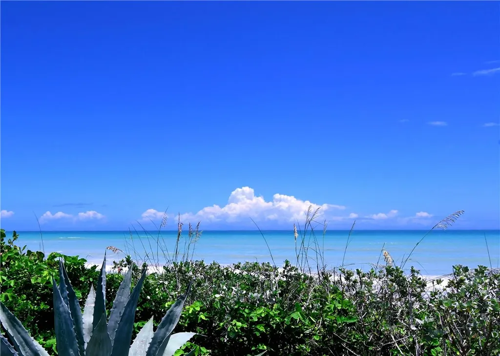 8840 S Sea Oaks Way Vero Beach FL 32963