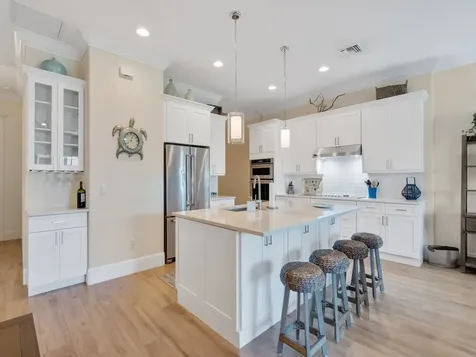 2010 Bridgepointe Circle Vero Beach FL 32967