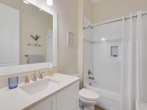 2010 Bridgepointe Circle Vero Beach FL 32967