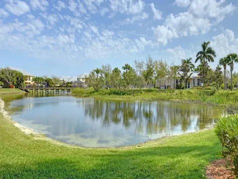 2010 Bridgepointe Circle Vero Beach FL 32967