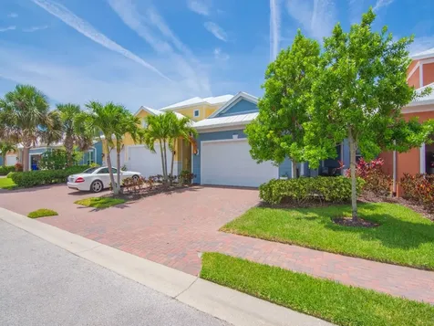 2010 Bridgepointe Circle Vero Beach FL 32967