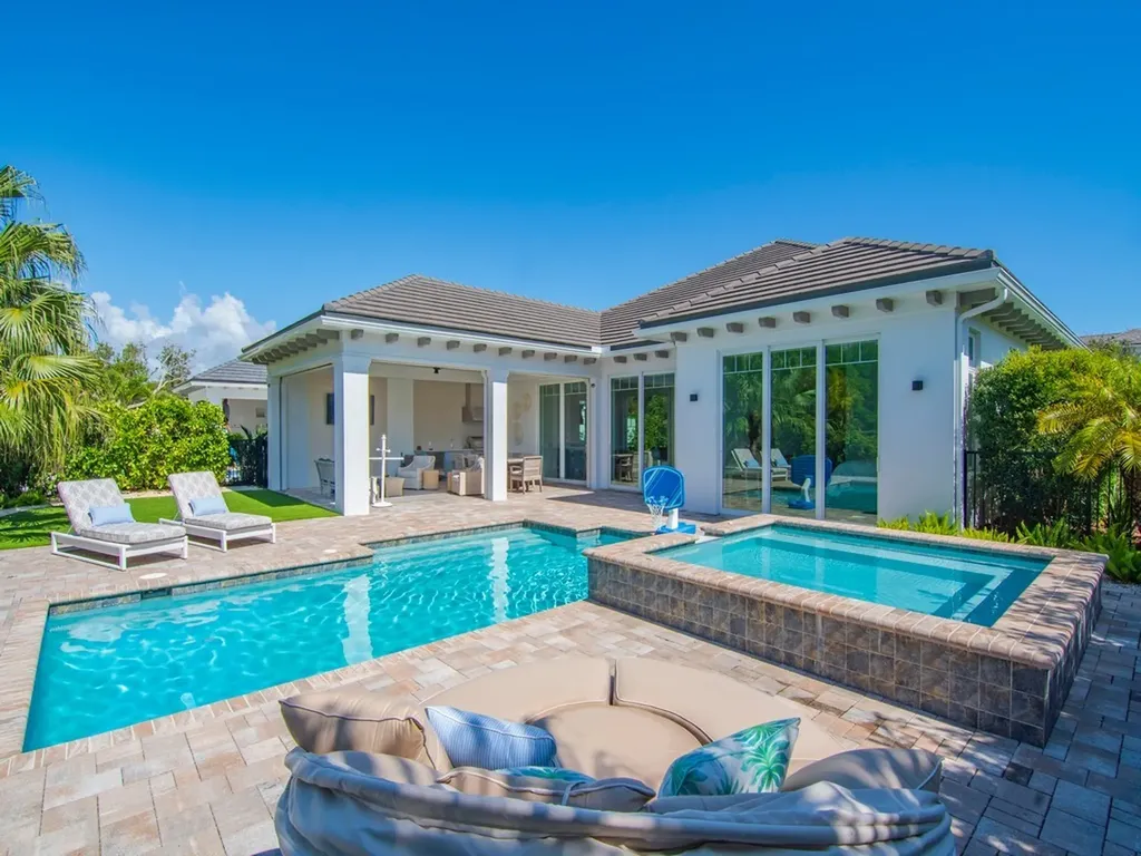 915 Surfsedge Way Vero Beach FL 32963
