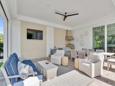 915 Surfsedge Way Vero Beach FL 32963