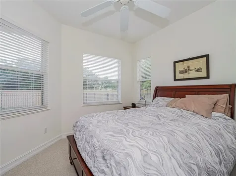 1825 Bridgepointe Circle Vero Beach FL 32967