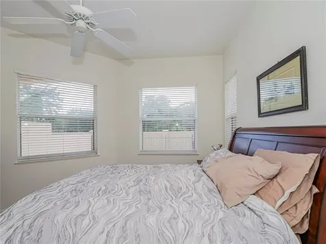 1825 Bridgepointe Circle Vero Beach FL 32967