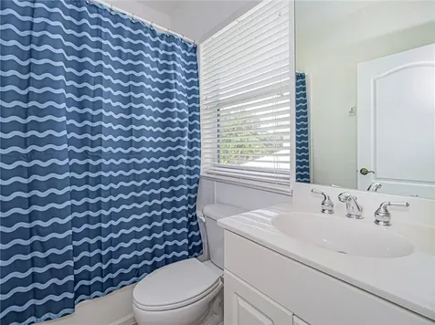 1825 Bridgepointe Circle Vero Beach FL 32967