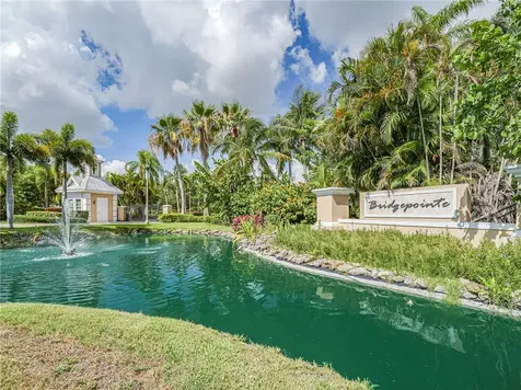 1825 Bridgepointe Circle Vero Beach FL 32967