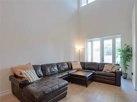 1825 Bridgepointe Circle Vero Beach FL 32967